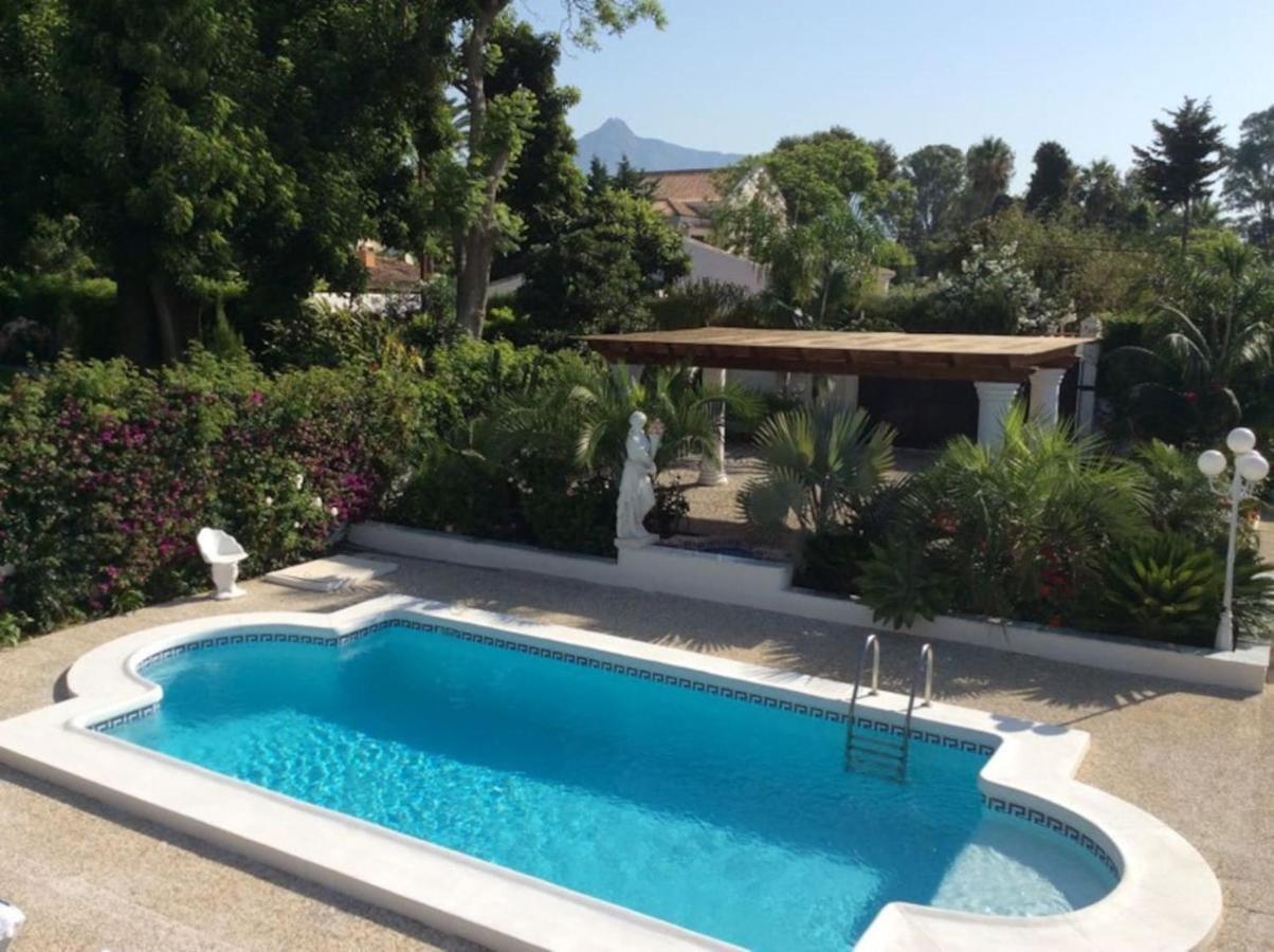 Exclusive Villa Las Palmeras Puerto Banus With Heated Private Swimming Pool, Marbella, Spain Exterior photo