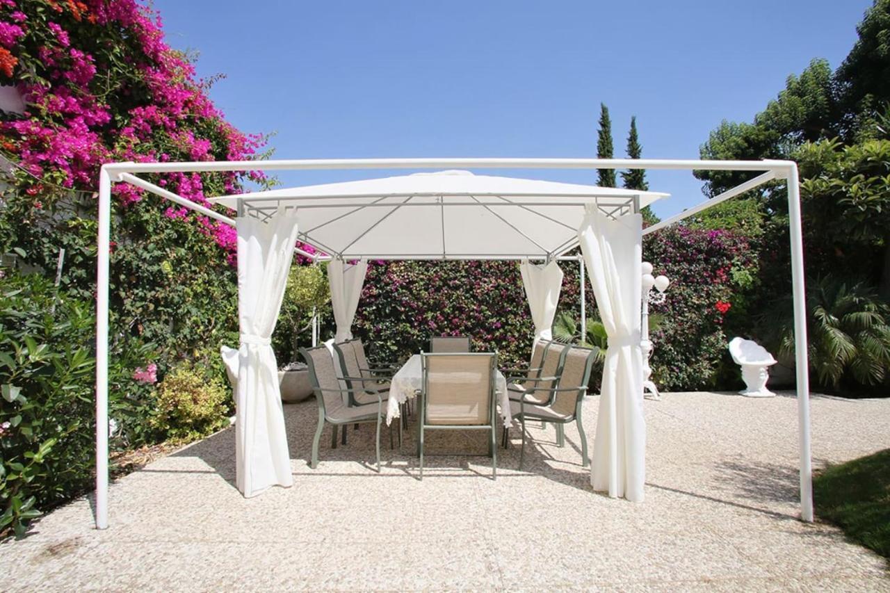 Exclusive Villa Las Palmeras Puerto Banus With Heated Private Swimming Pool, Marbella, Spain Exterior photo