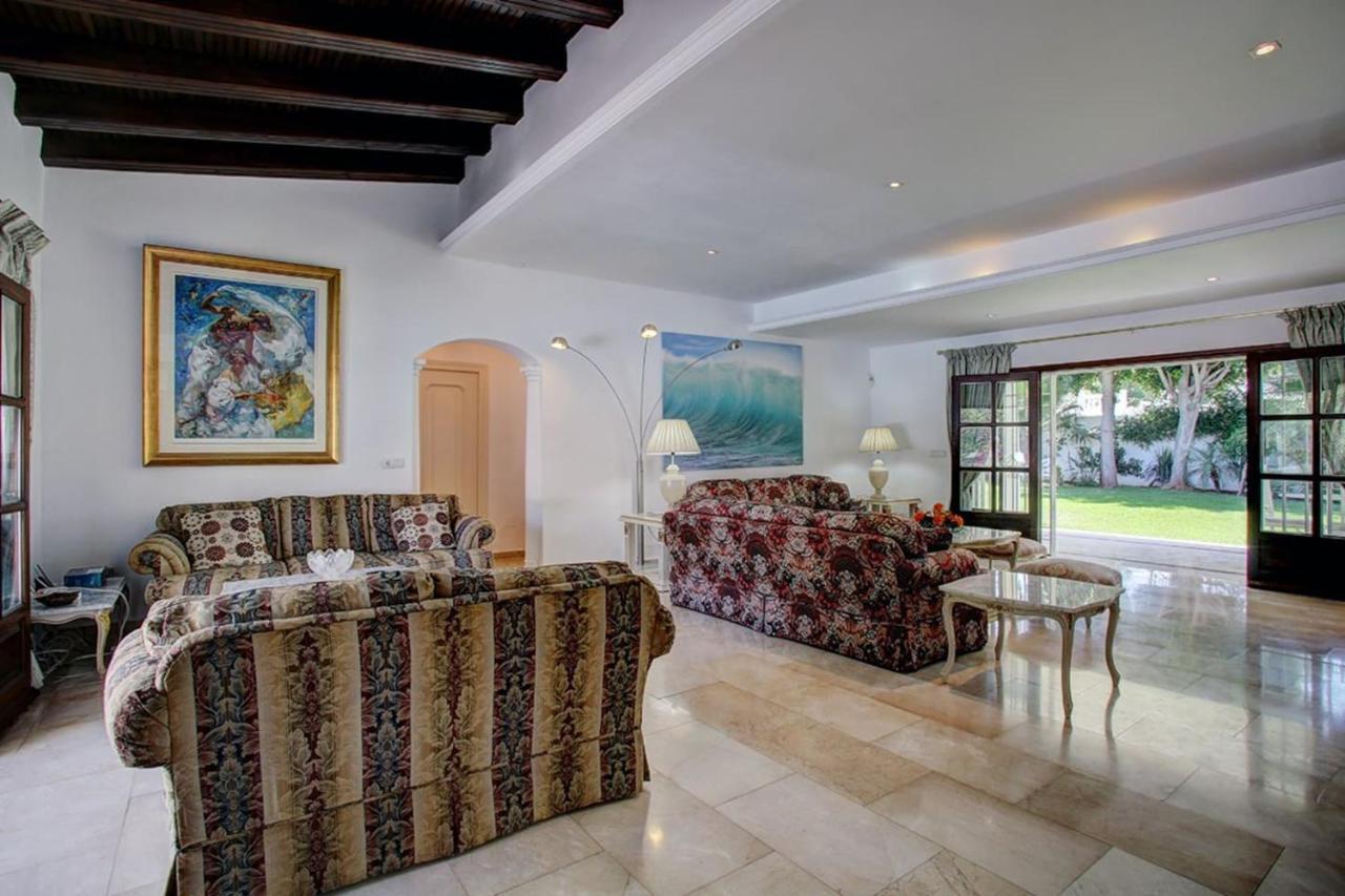 Exclusive Villa Las Palmeras Puerto Banus With Heated Private Swimming Pool, Marbella, Spain Exterior photo