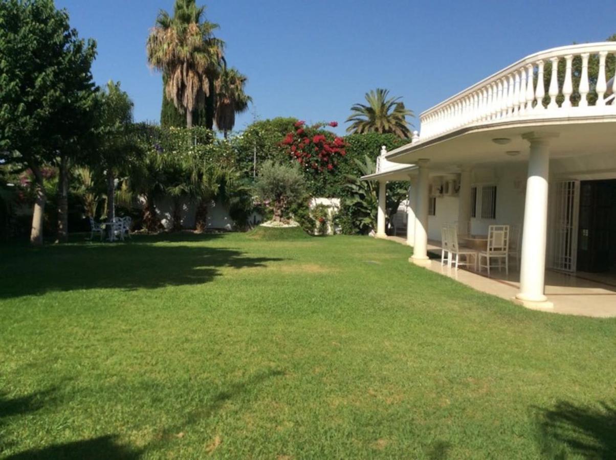 Exclusive Villa Las Palmeras Puerto Banus With Heated Private Swimming Pool, Marbella, Spain Exterior photo